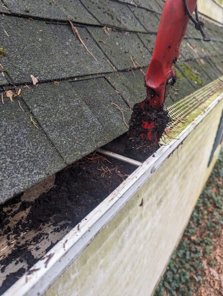 Why Choose Our Gutter Cleaning Package