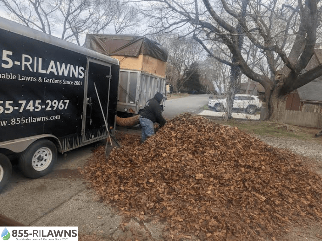 How-to-Manage-and-Recycle-Yard-Waste-After-Fall-Cleanup