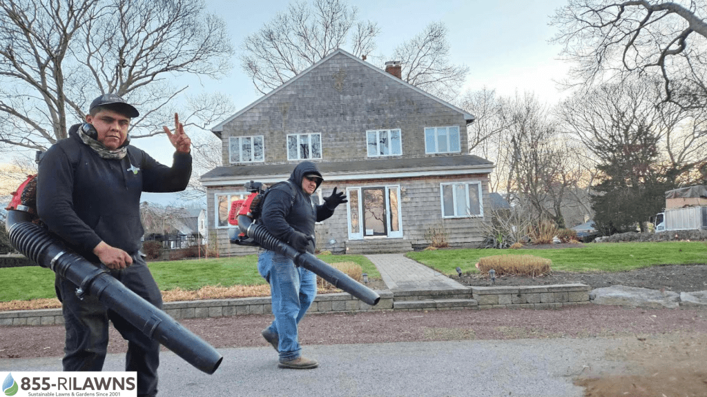 Why-Fall-Cleanup-Should-Be-a-Yearly-Routine